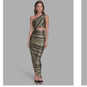 One-Shoulder Gold and Black Dress